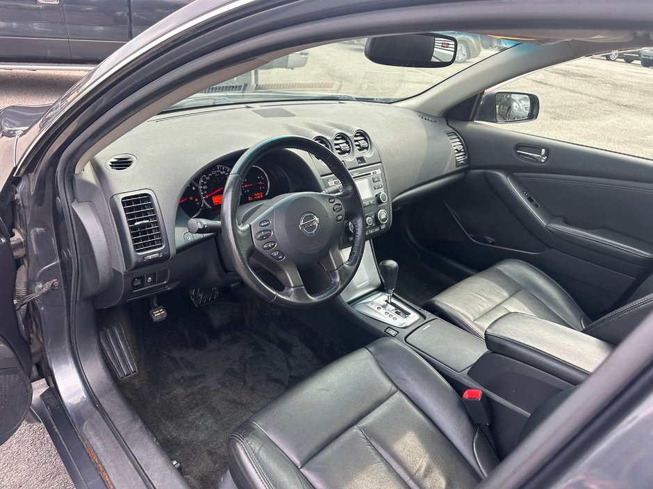 2011 Nissan Altima 2,5 SL-10