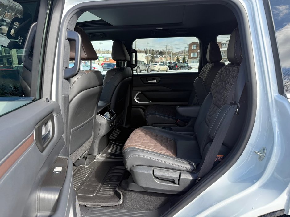 Nissan Armada Platinum Reserve 2026-5