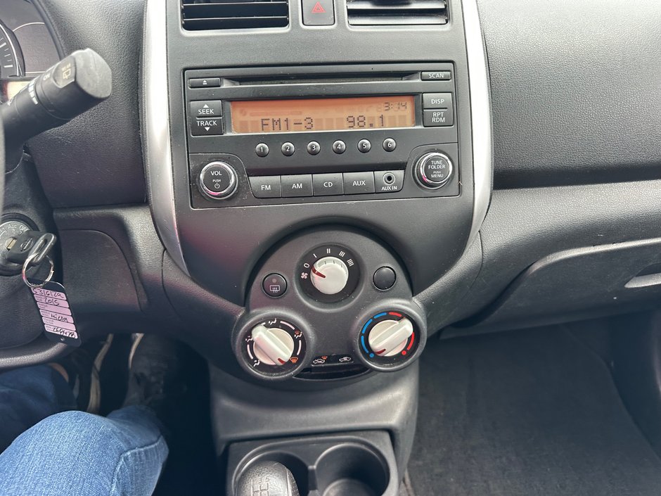 Nissan Micra  2015-8