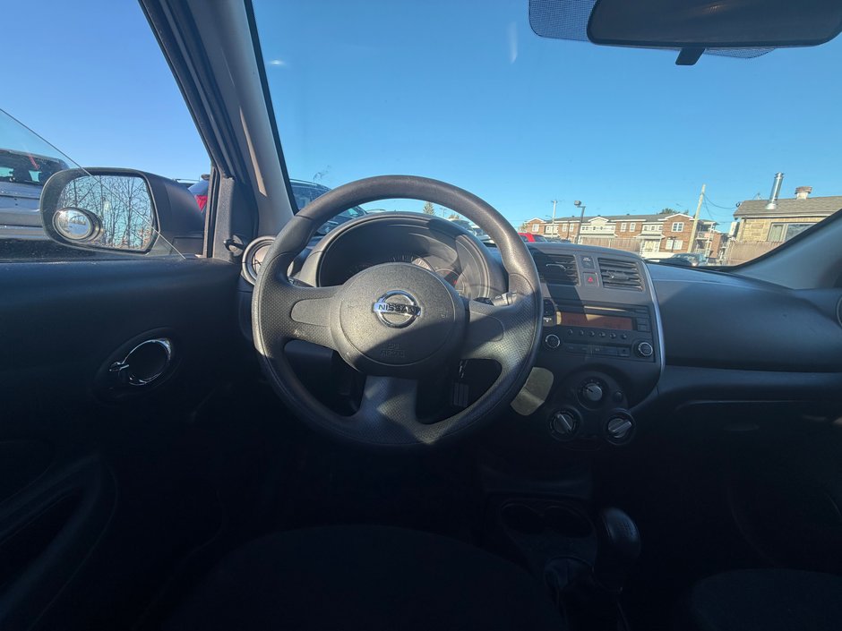 Nissan Micra  2015-8