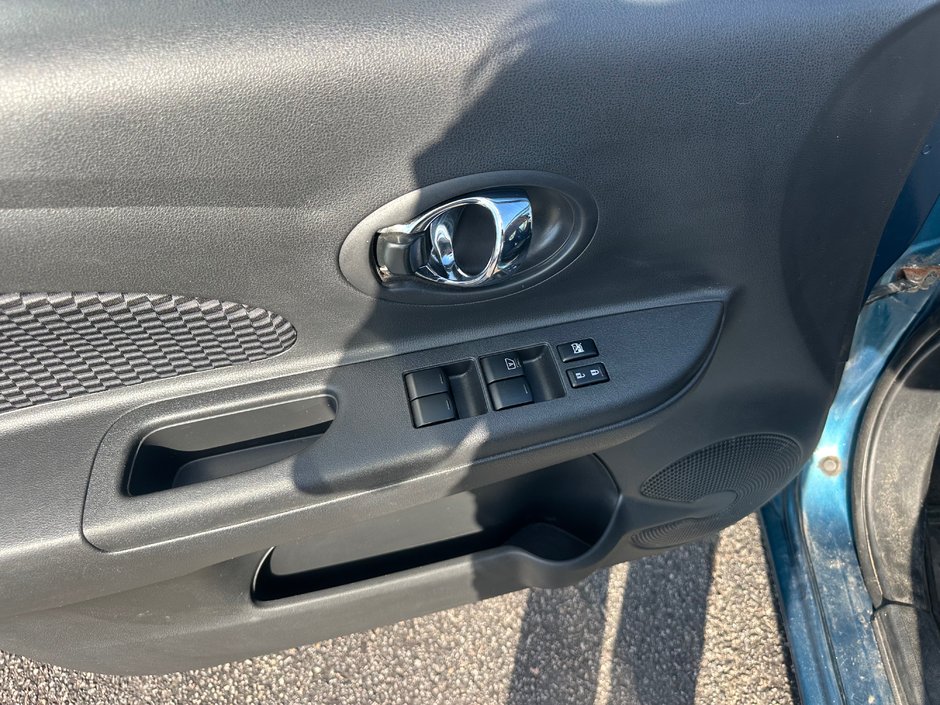 2016 Nissan Micra-6