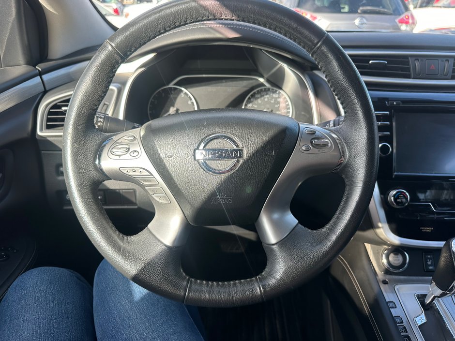 2017 Nissan Murano SV AWD-9