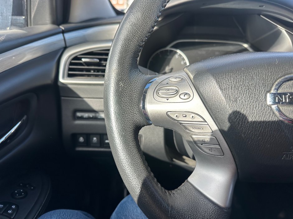 2017 Nissan Murano SV AWD-10