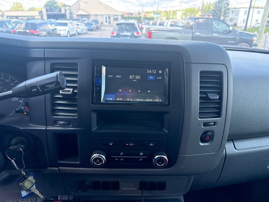 Nissan NV  2012-7