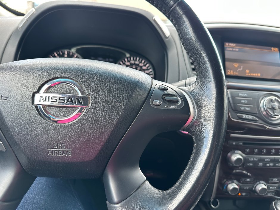 2015 Nissan Pathfinder SL AWD-19