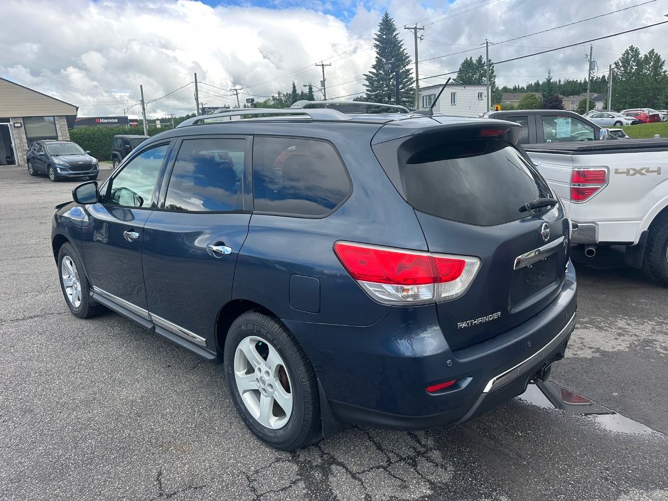 2015 Nissan Pathfinder SL AWD-3