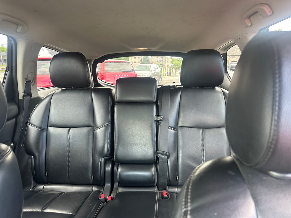 2015 Nissan Pathfinder SL AWD-9