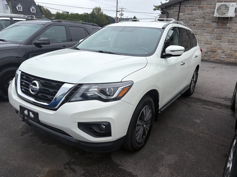 Nissan Pathfinder SV 2017-2