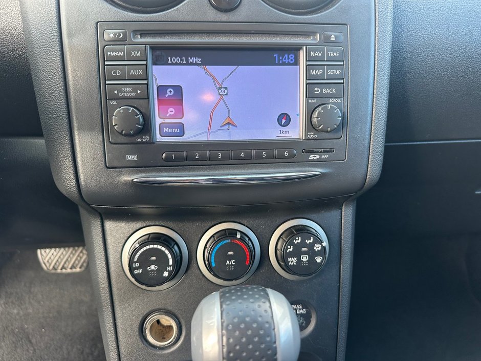 Nissan Rogue SV 2011-4