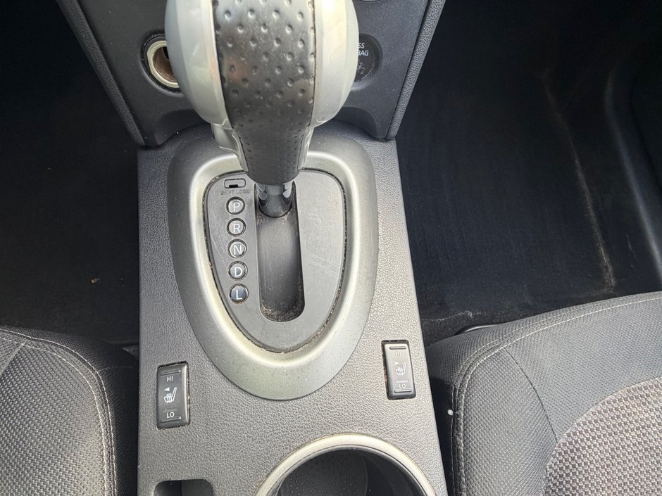 2011 Nissan Rogue SV-13