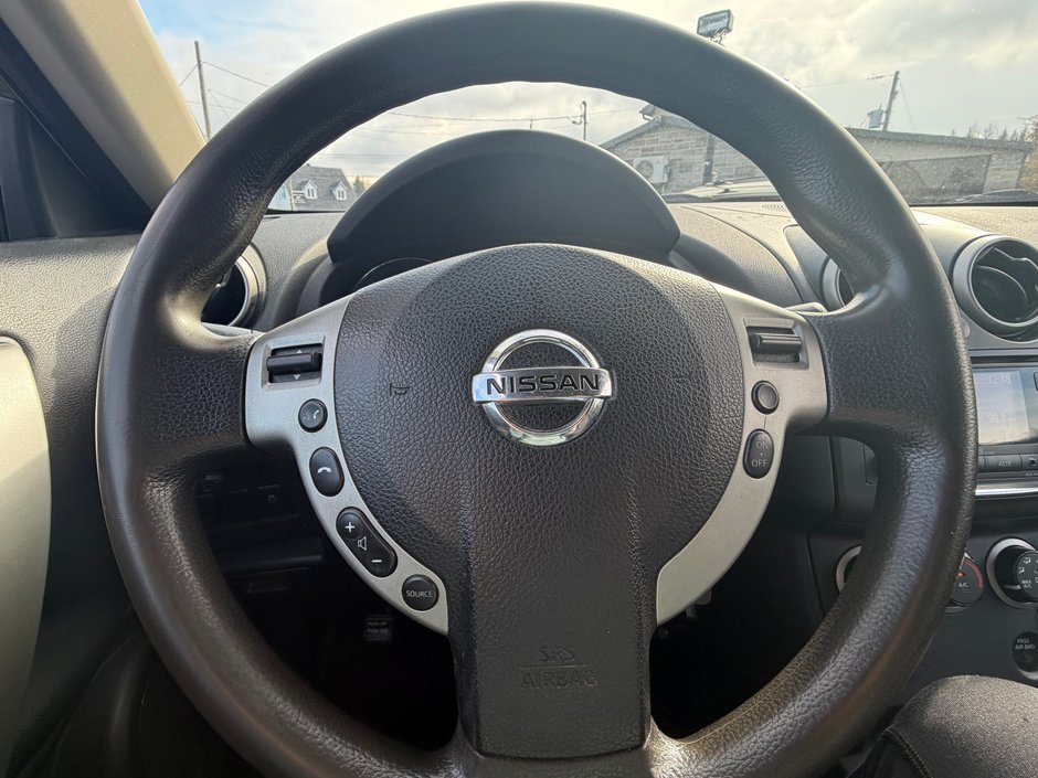 2011 Nissan Rogue SV-11