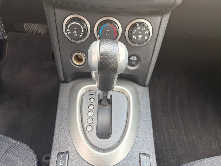 2011 Nissan Rogue SV-11
