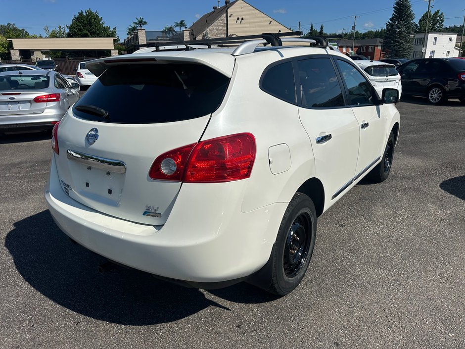 Nissan Rogue SV 2012-3