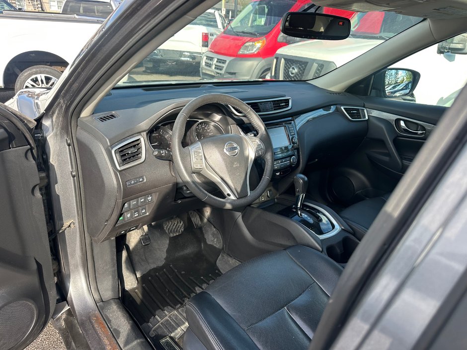 2015 Nissan Rogue SL AWD-6