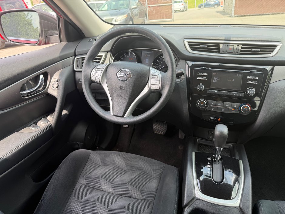 Nissan Rogue SV 2016-8