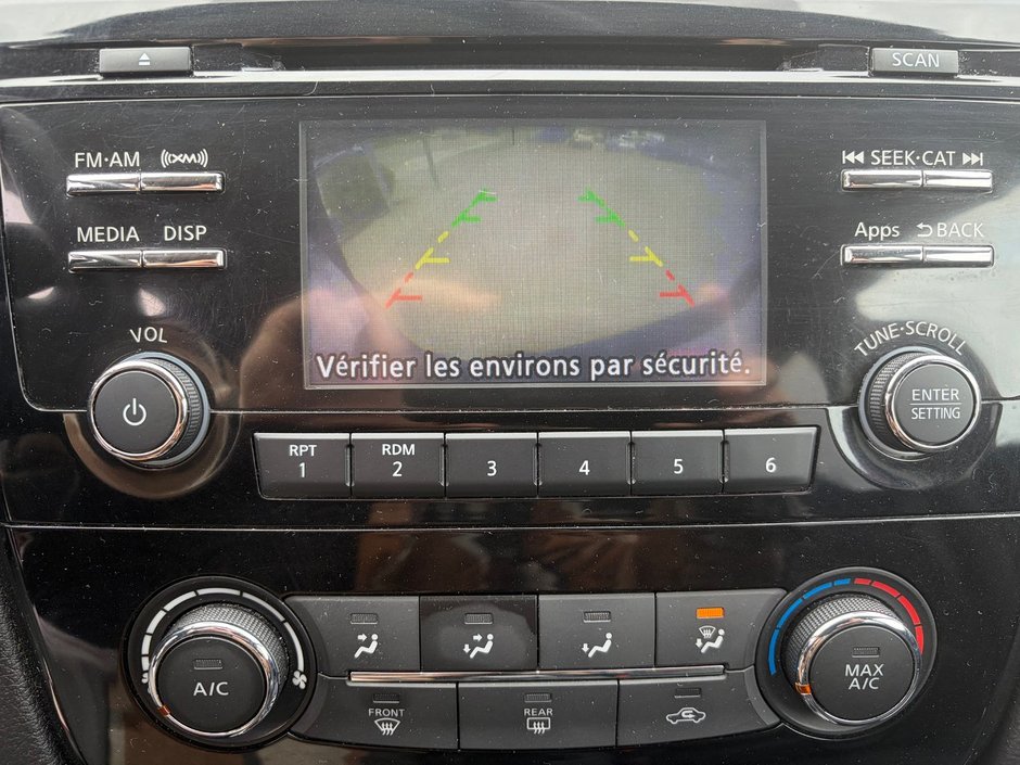 Nissan Rogue SV 2016-8