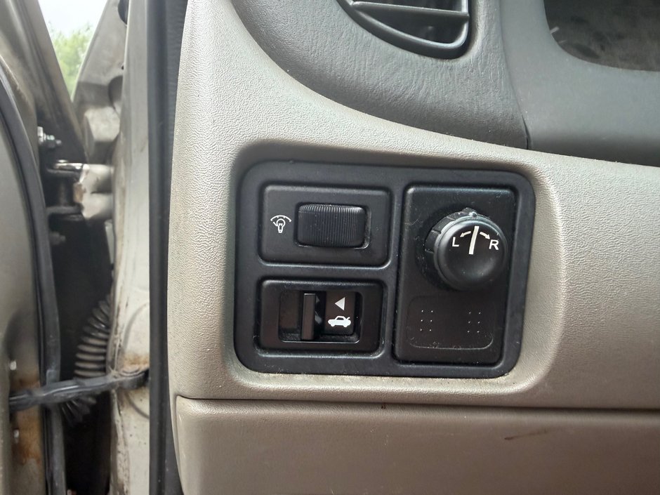 2005 Nissan Sentra-8