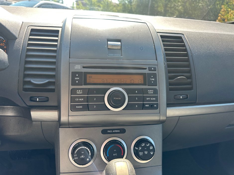 Nissan Sentra 2.0 FE+ 2009-9