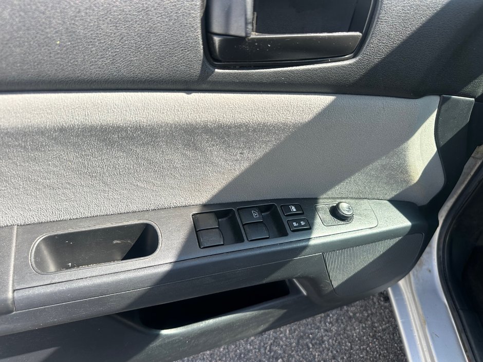 Nissan Sentra 2.0 2011-7