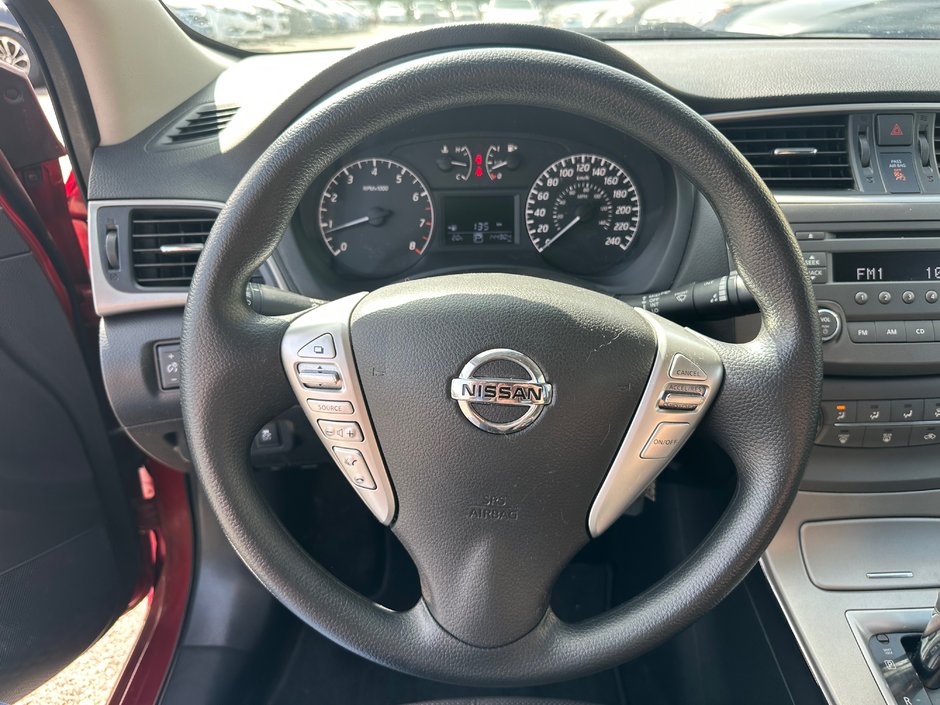 Nissan Sentra  2014-9