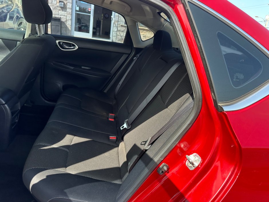 Nissan Sentra  2014-6