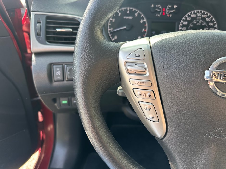 Nissan Sentra  2014-10
