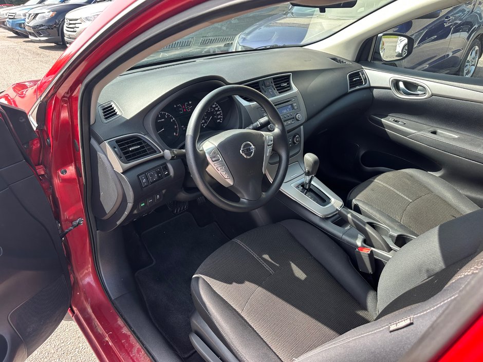 Nissan Sentra  2014-7