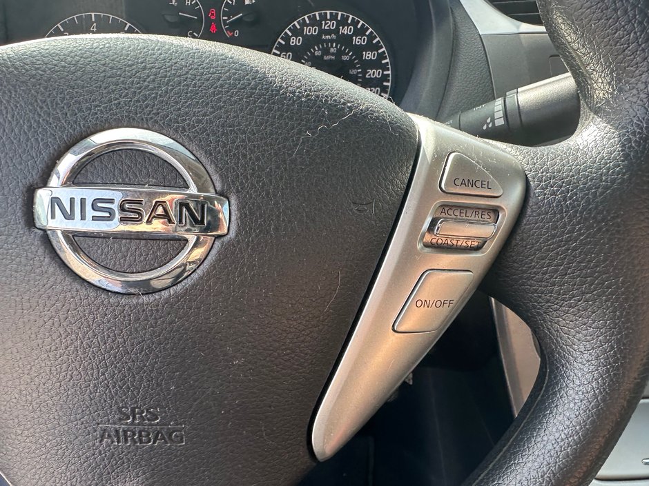 Nissan Sentra  2014-11