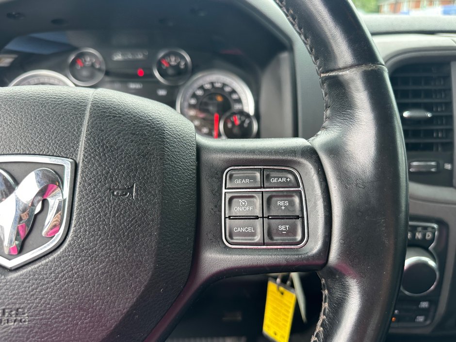 2020 Ram 1500 Classic Express-15