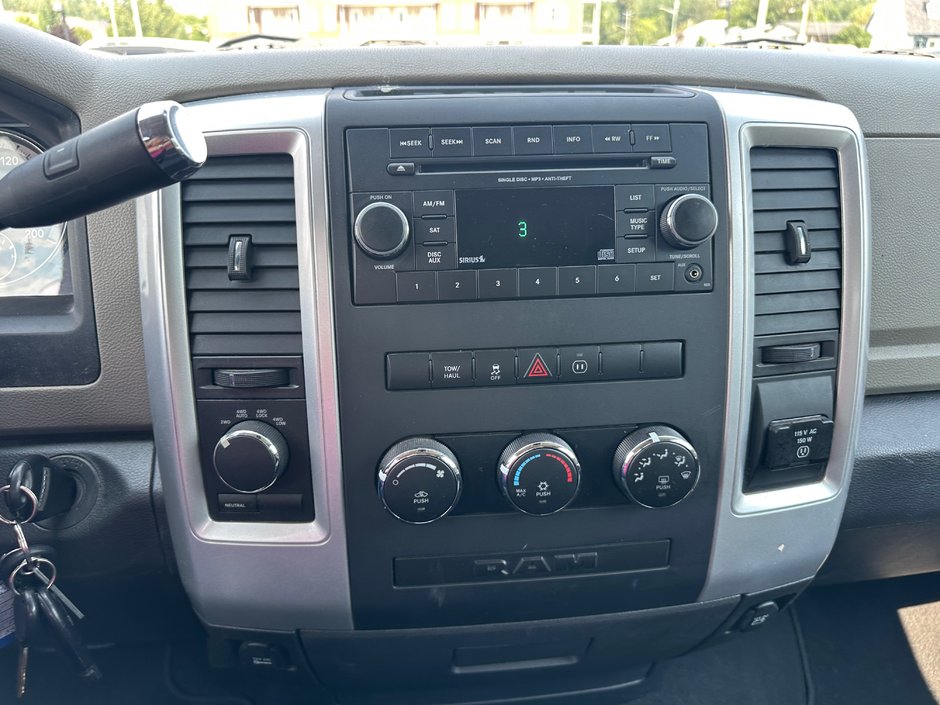 2012 Ram 1500 Big Horn-16