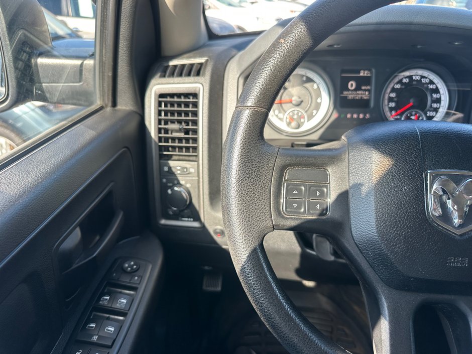 Ram 1500 ST 2013-8