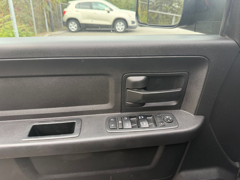 Ram 1500 Express 2017-4