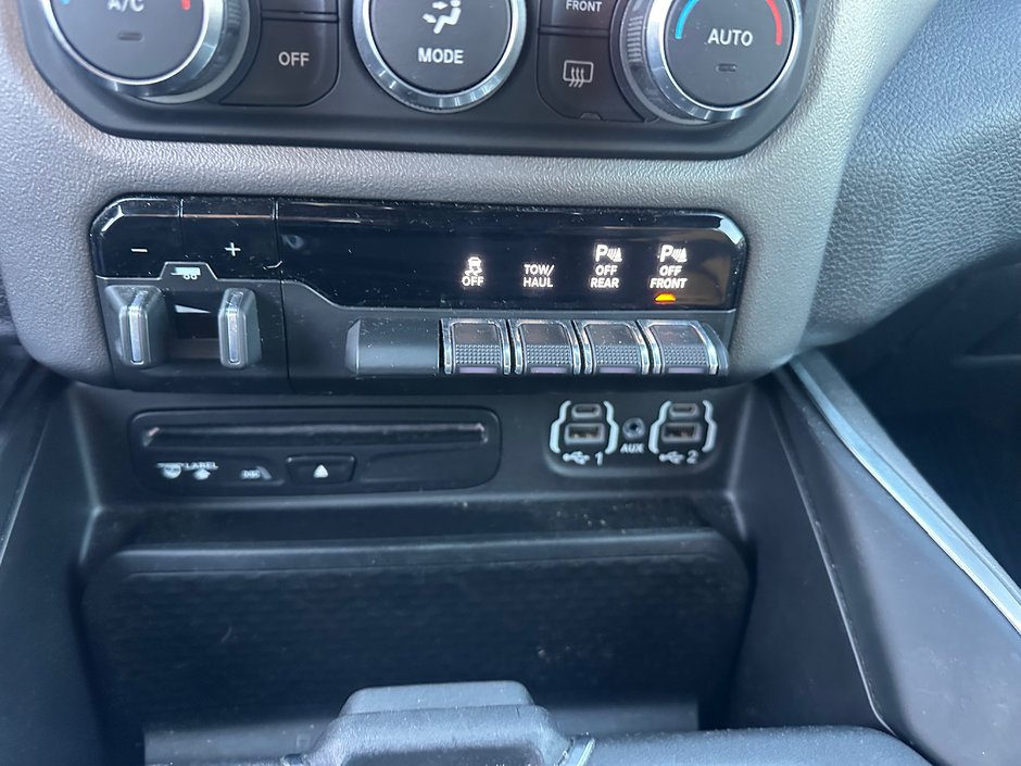 2019 Ram 1500 Big Horn-5