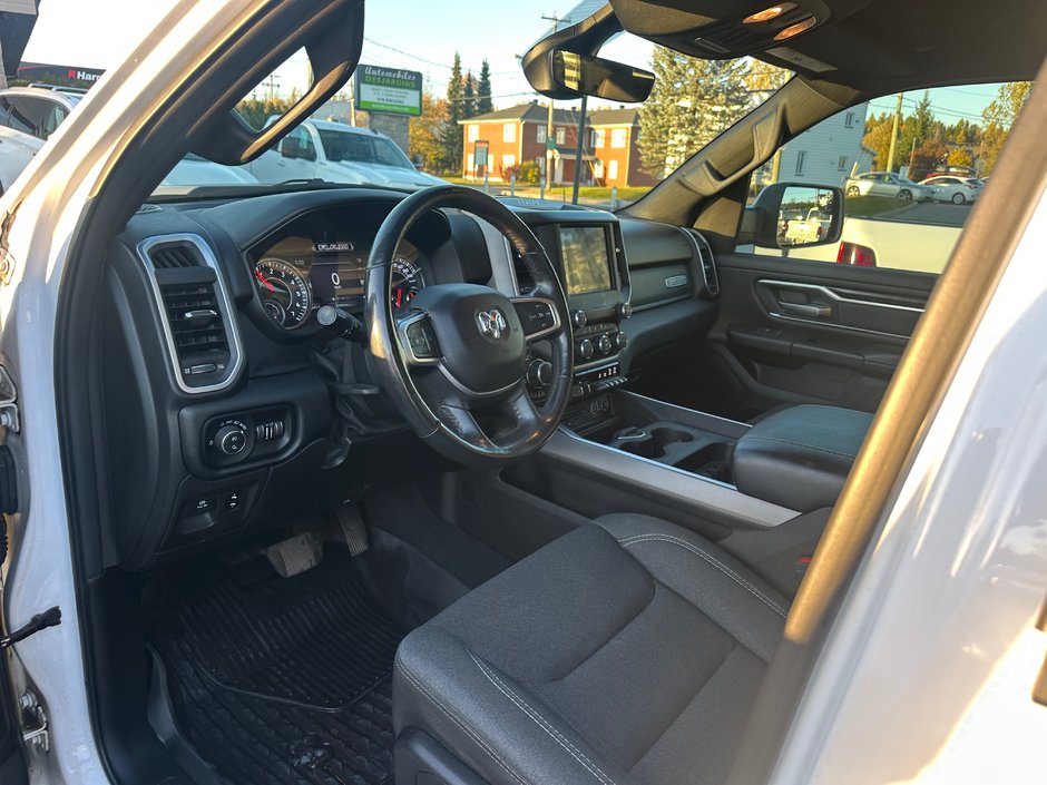 2019 Ram 1500 Big Horn-17