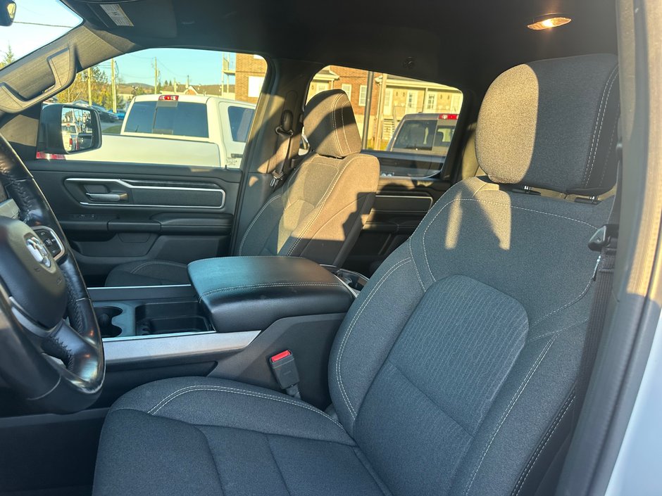 2019 Ram 1500 Big Horn-18