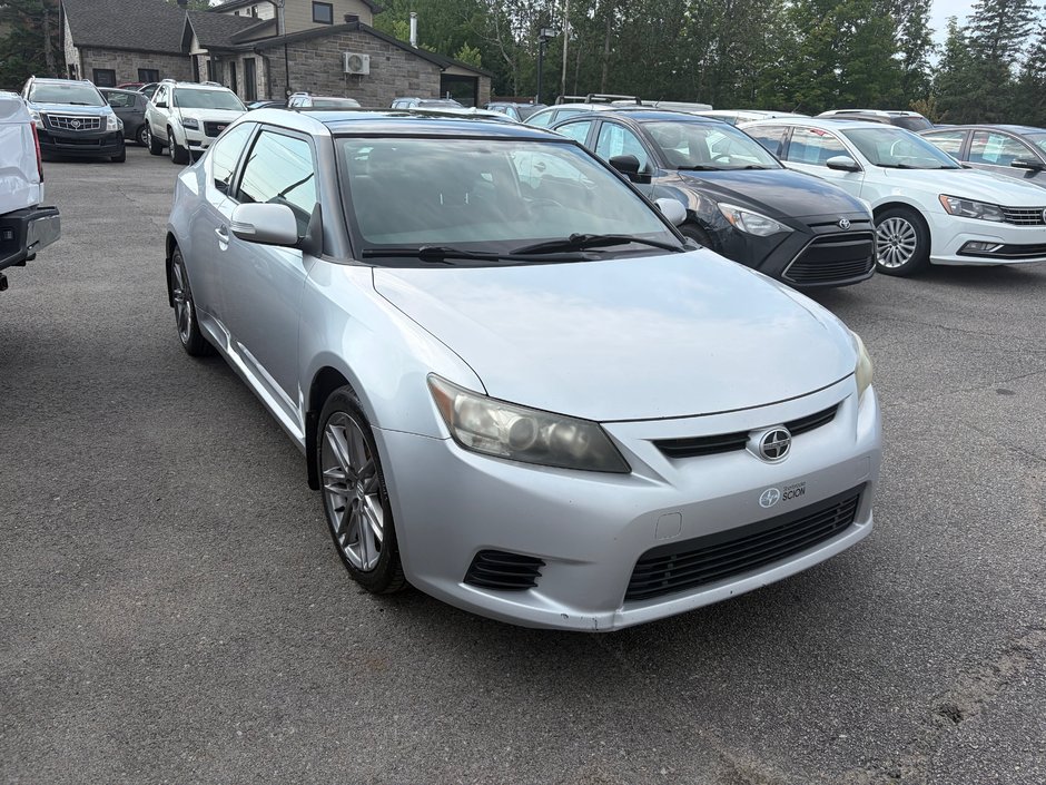 Scion tC  2011-0