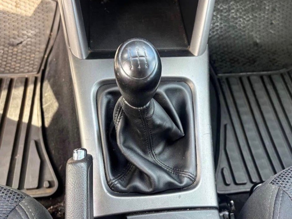 Subaru Forester 2.5X 2012-13