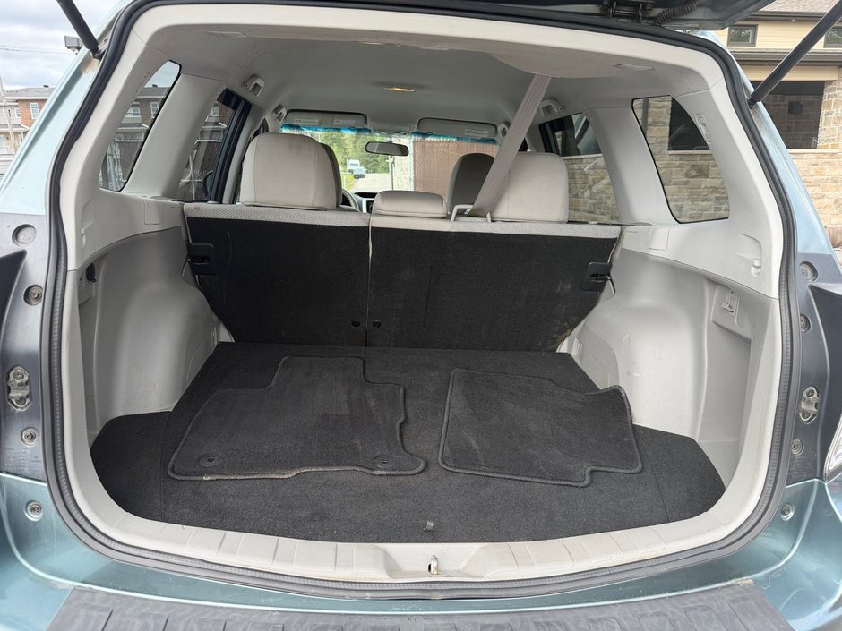 Subaru Forester X Touring 2013-6