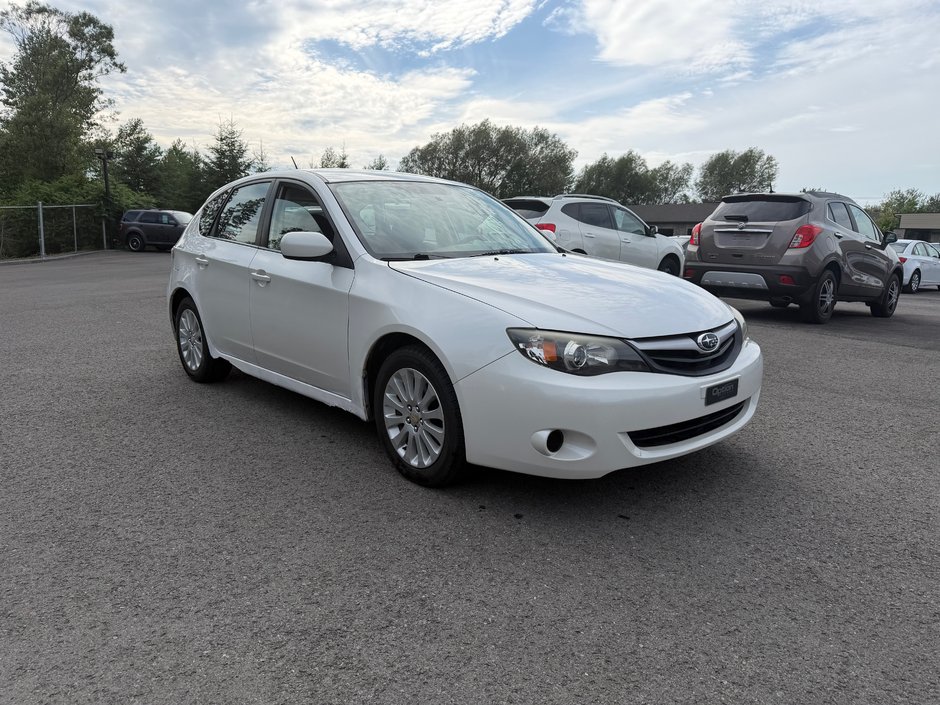Subaru Impreza 2.5i w/Sport Pkg 2011-0