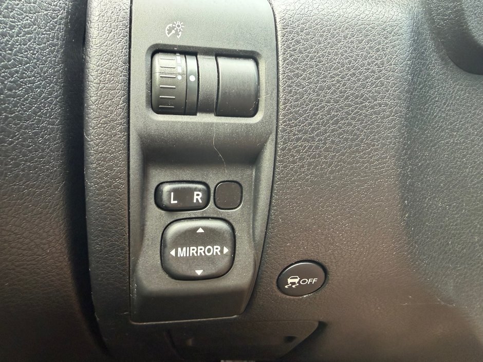 Subaru Impreza 2.5i w/Sport Pkg 2011-10