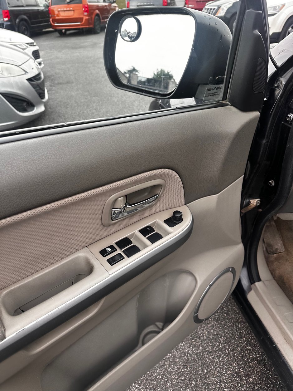2011 Suzuki Grand Vitara JX-6