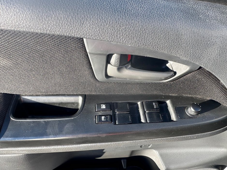 2010 Suzuki SX4 Hatchback-6