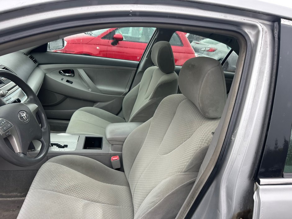 2007 Toyota Camry Le-8
