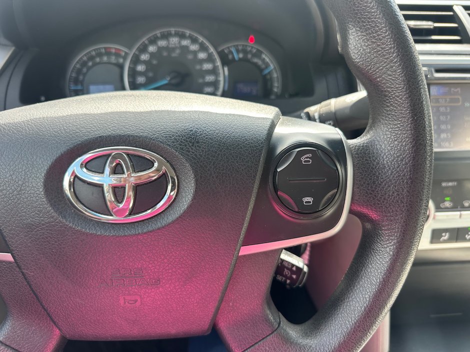 Toyota Camry LE 2012-10