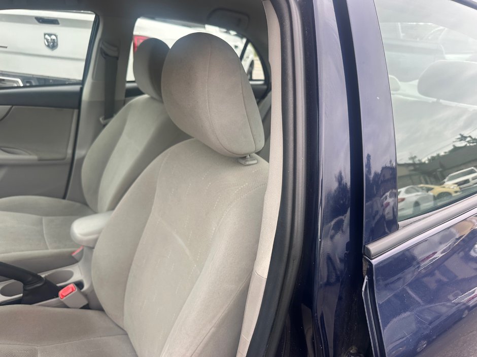 2011 Toyota Corolla CE-6