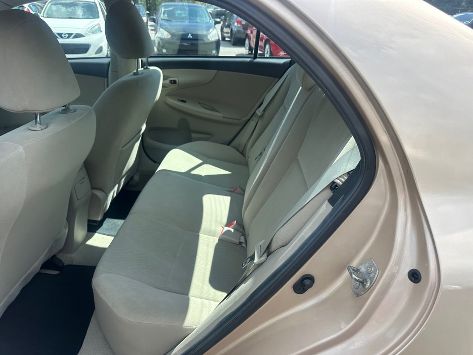 Toyota Corolla Le 2013-5