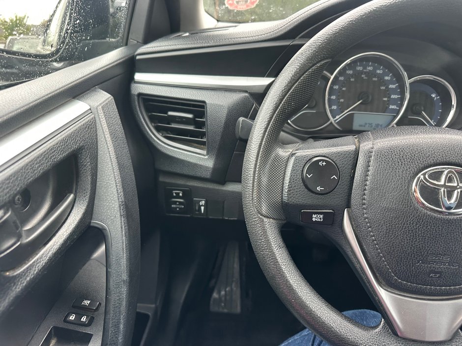 2014 Toyota Corolla LE-8