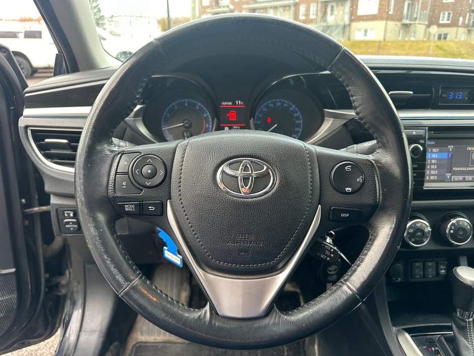 Toyota Corolla S 2014-8