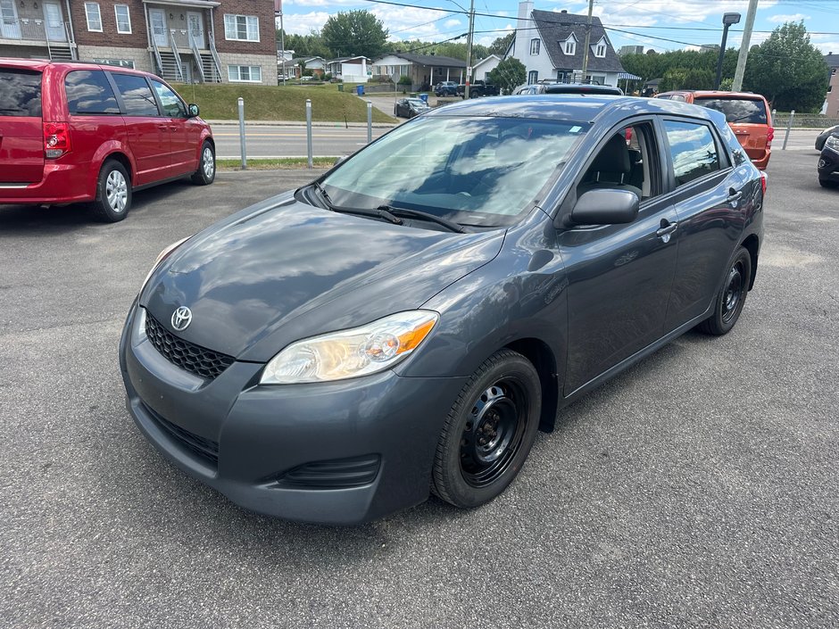 Toyota Matrix XR 2010-1