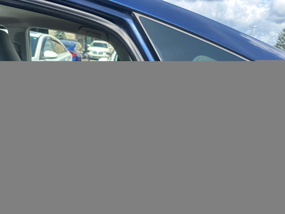 2012 Toyota Prius-4